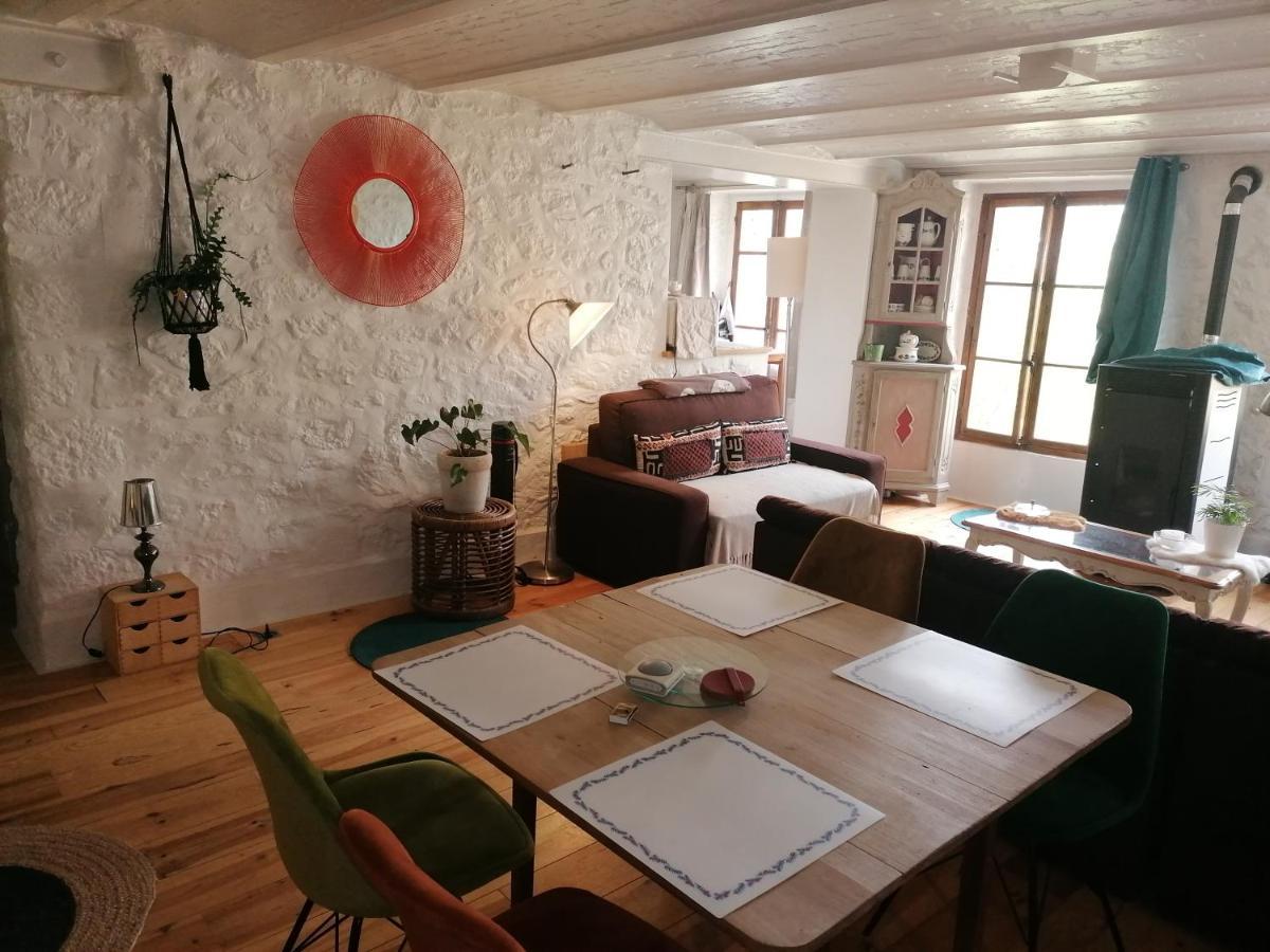 La Grange En Champagne Bed & Breakfast Hermonville Dış mekan fotoğraf