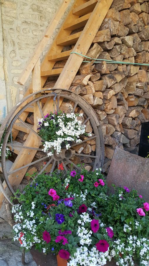 La Grange En Champagne Bed & Breakfast Hermonville Dış mekan fotoğraf
